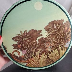 Vintage African Safari Round Biscuit Cookie Tin Blue Green Cheetah
